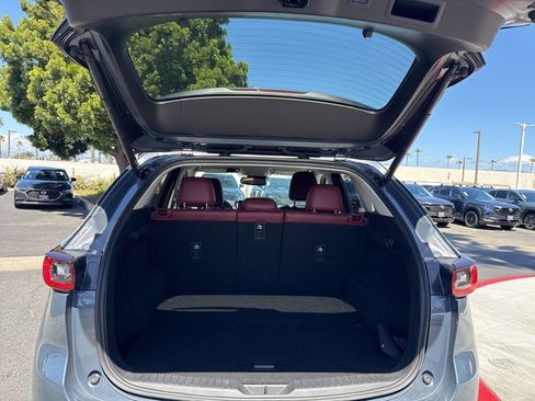 Used 2023 MAZDA CX-5 Carbon Edition image 40
