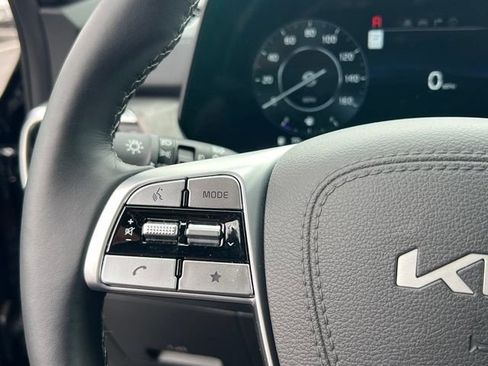 Certified 2025 Kia Telluride SX X-Line AWD/4WD image 23