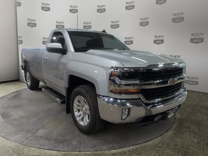 Used 2018 Chevrolet Silverado 1500 LT w/ LT Convenience Package