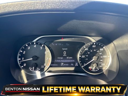 Used 2024 Nissan Frontier SV w/ SV Convenience Package AWD/4WD image 14