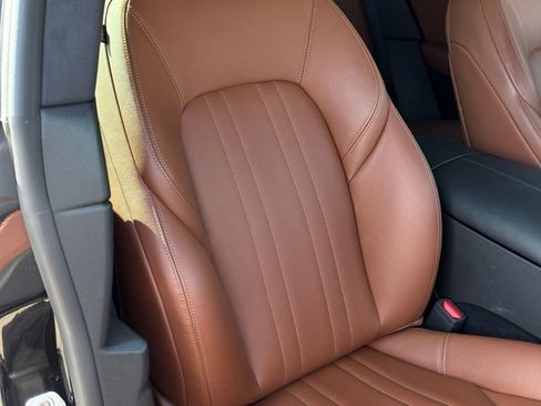 Certified 2022 Maserati Levante Modena image 35