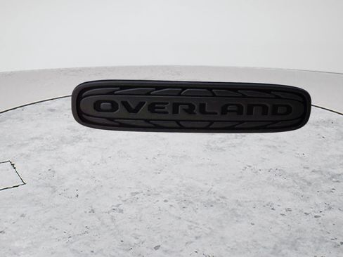 New 2026 Jeep Cherokee Overland w/ Advanced Pro Tech Group AWD/4WD image 18