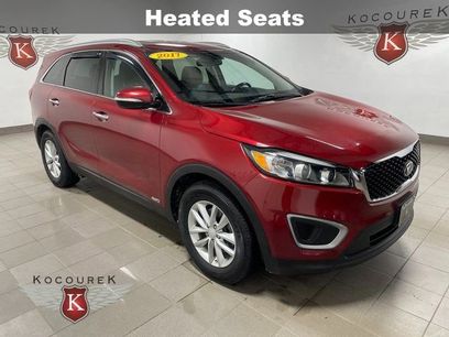 Used 2017 Kia Sorento LX w/ LX Convenience Package