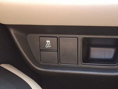 Certified 2024 Honda HR-V LX image 26
