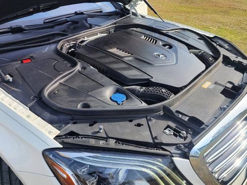 Used 2018 Mercedes-Benz S 560 Sedan image 74