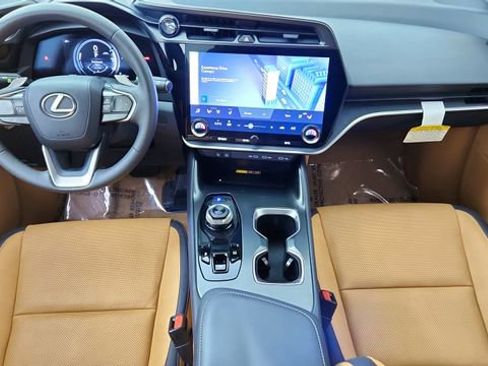 Used 2023 Lexus RZ 450e Premium w/ Technology Package image 20