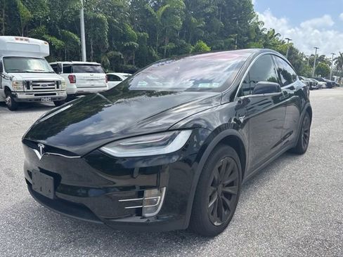 Used 2020 Tesla Model X Long Range AWD/4WD image 5