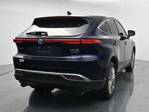 Used 2021 Toyota Venza Limited w/ Carpet Mat Package (TMS) AWD/4WD image 6