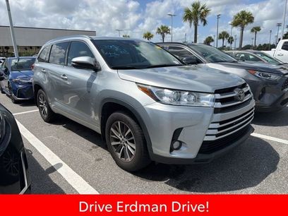Used 2017 Toyota Highlander XLE