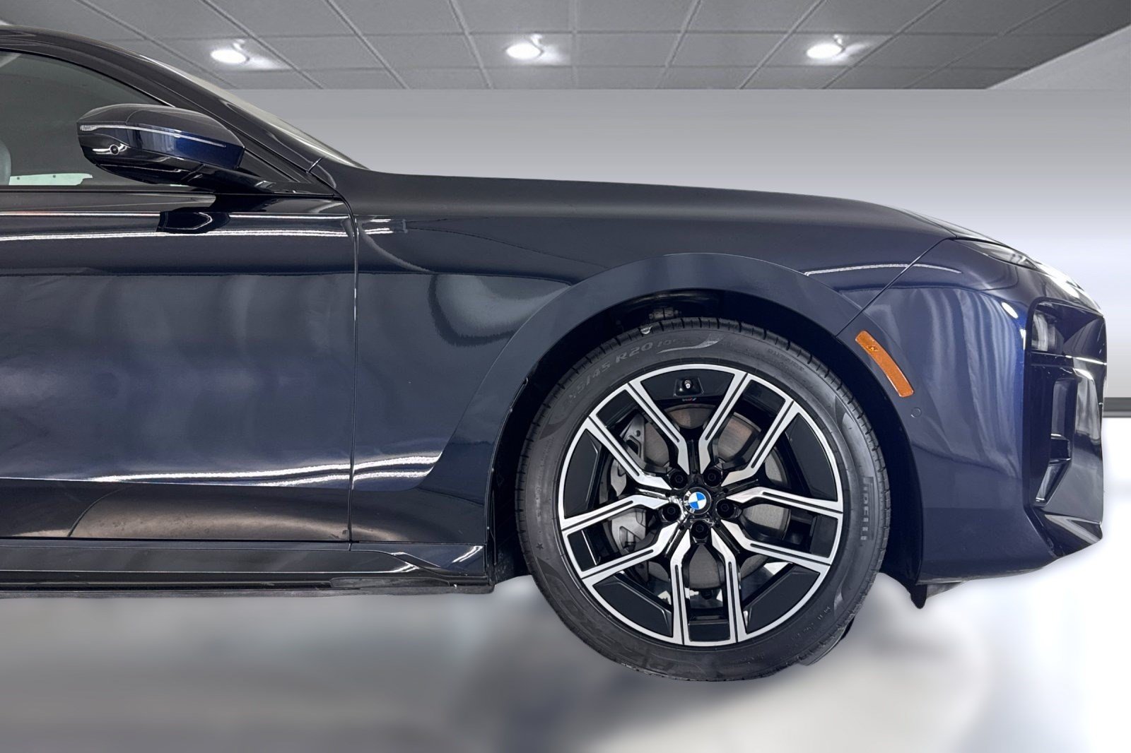 Certified 2023 BMW i7 xDrive60 AWD/4WD image 35