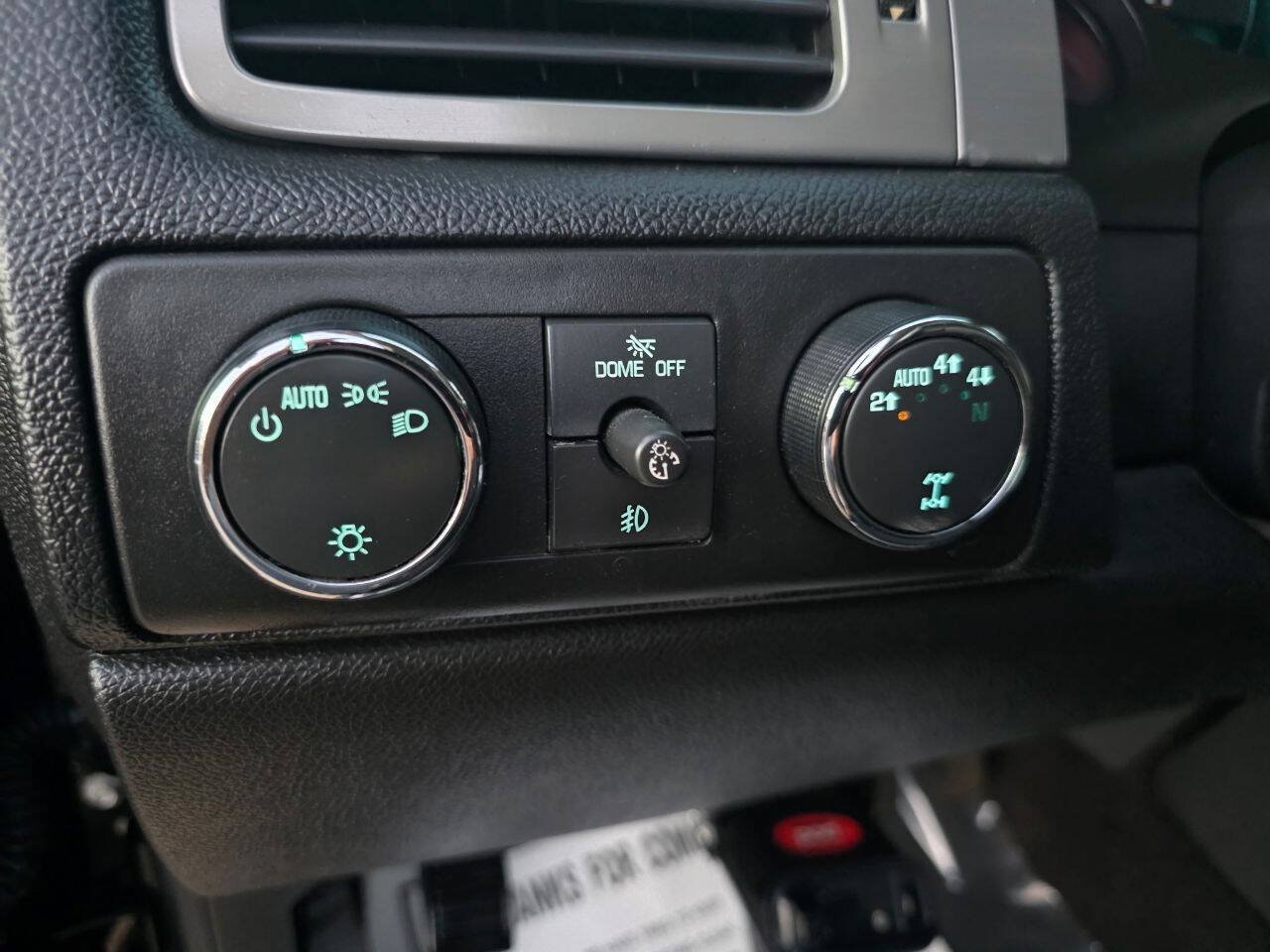 Used 2012 GMC Sierra 1500 SLE w/ All-Terrain Package AWD/4WD image 15