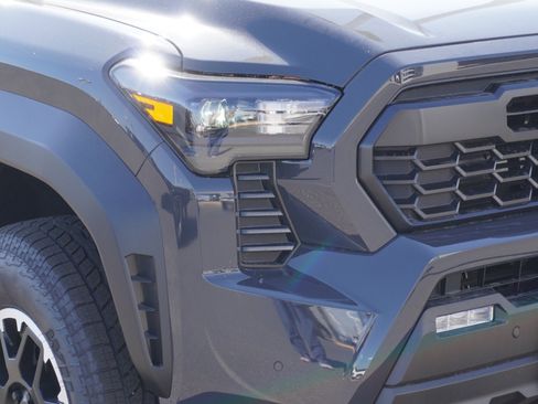 New 2026 Toyota Tacoma TRD Off-Road image 3