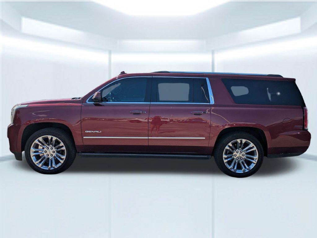 Used 2018 GMC Yukon XL Denali w/ Denali Ultimate Package RWD image 2
