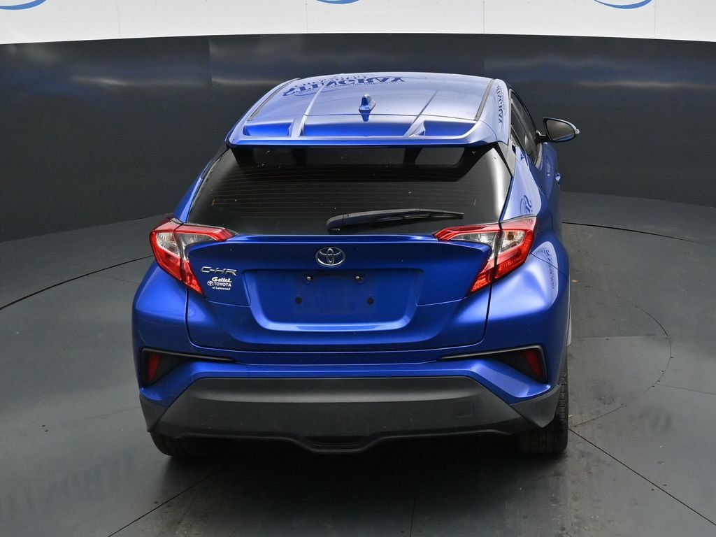 Used 2021 Toyota C-HR XLE FWD image 23