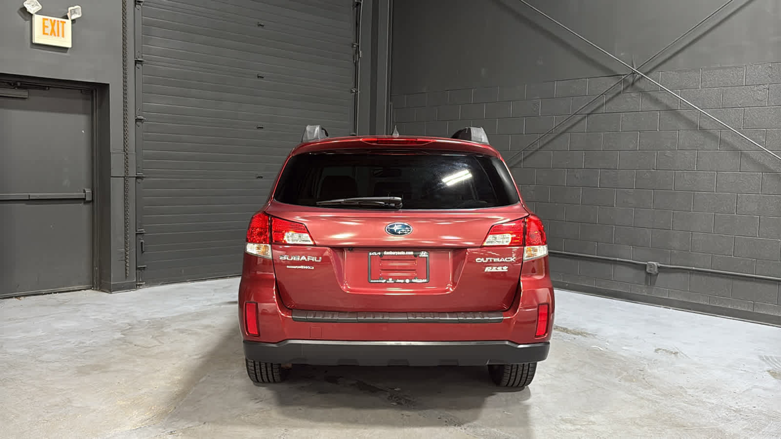 Used 2013 Subaru Outback 2.5i Limited AWD/4WD image 5