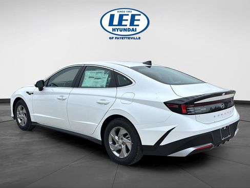New 2026 Hyundai Sonata SE FWD image 4