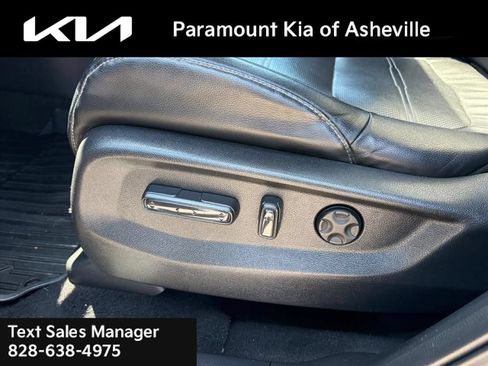 Used 2017 Honda CR-V Touring image 17