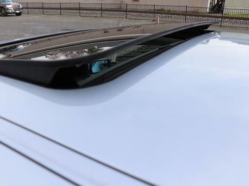 Used 2002 BMW 530i Sedan image 28