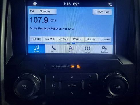 Used 2019 Ford F150 XLT w/ Equipment Group 302A Luxury image 25