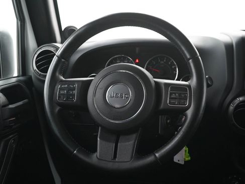 Used 2013 Jeep Wrangler Unlimited Sport AWD/4WD image 16