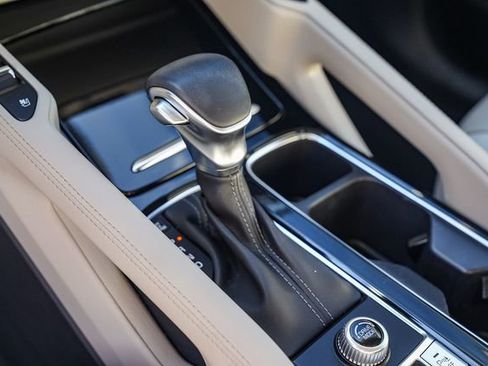 Certified 2022 Kia Telluride EX w/ EX Premium Package image 20