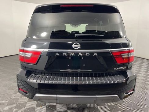 Used 2024 Nissan Armada Platinum w/ Captain's Chairs Package RWD image 10