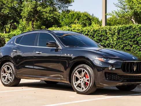 Used 2017 Maserati Levante S AWD/4WD image 50
