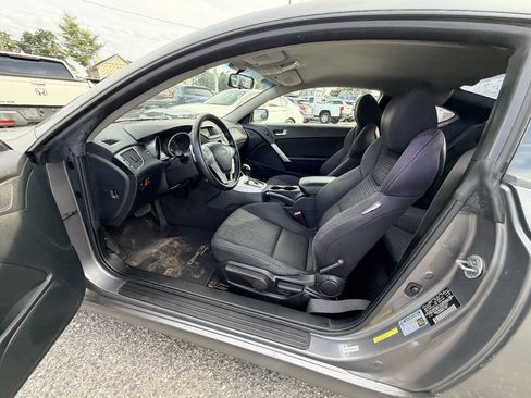 Used 2010 Hyundai Genesis 2.0T RWD image 52