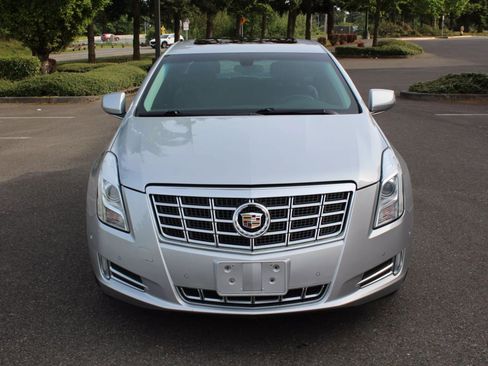 Used 2014 Cadillac XTS Luxury image 2