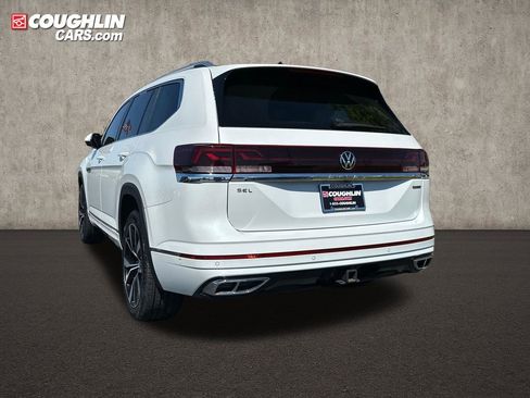 Used 2024 Volkswagen Atlas SEL Premium R-Line AWD/4WD image 11