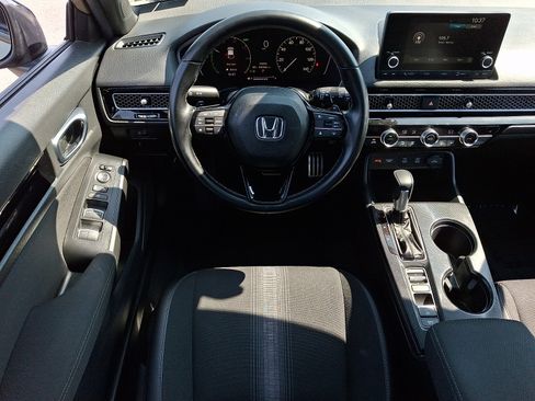 Used 2025 Honda Civic Sport image 11