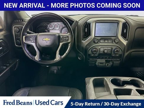 Used 2019 Chevrolet Silverado 1500 LTZ AWD/4WD image 28