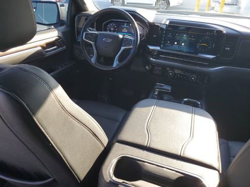 Used 2023 Chevrolet Silverado 1500 RST w/ Redline Edition image 11