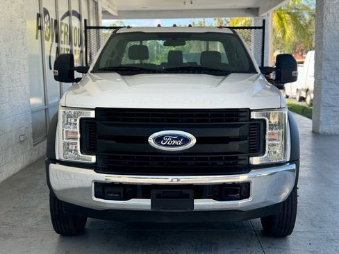 Used 2017 Ford F550 2WD Regular Cab Super Duty image 7