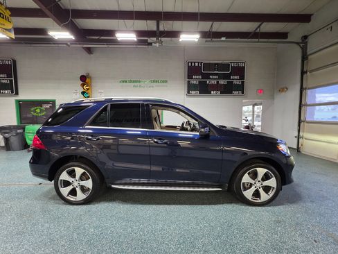 Used 2017 Mercedes-Benz GLE 350 4MATIC image 5