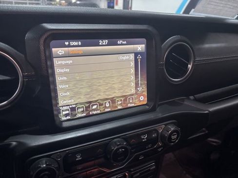 Used 2021 Jeep Wrangler Unlimited Sahara 4xe image 29