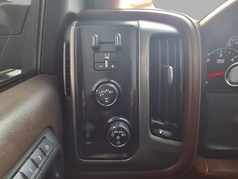 Used 2017 Chevrolet Silverado 1500 High Country image 17
