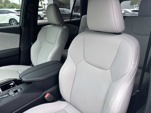 Certified 2025 Lexus TX 350 AWD w/ Technology Package image 21