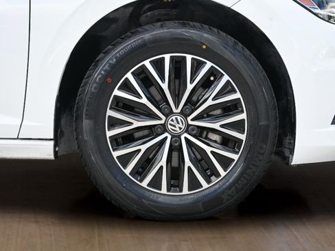 Used 2021 Volkswagen Jetta S w/ Driver Assistance Package image 27