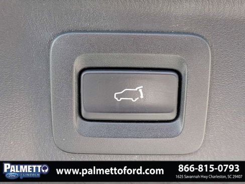 Used 2021 MAZDA CX-9 Touring w/ Touring Premium Package FWD image 13