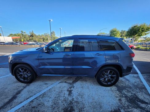 Used 2019 Jeep Grand Cherokee Limited X AWD/4WD image 2