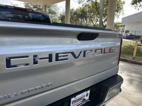 Used 2020 Chevrolet Silverado 1500 LT w/ All-Star Edition image 17