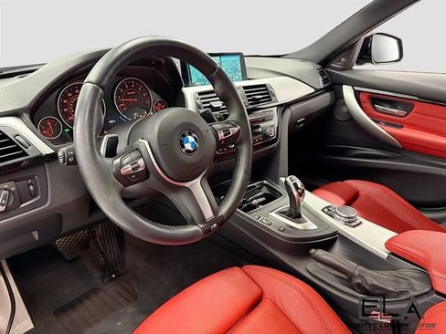 Used 2016 BMW 340i xDrive Sedan AWD/4WD image 12