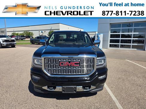 Used 2018 GMC Sierra 1500 Denali w/ Denali Ultimate Package AWD/4WD image 2