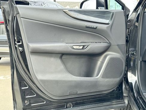 Used 2025 Lexus NX 250 FWD w/ Accessory Package (Z1) image 13