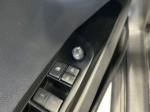 Used 2026 Toyota Camry LE FWD image 30