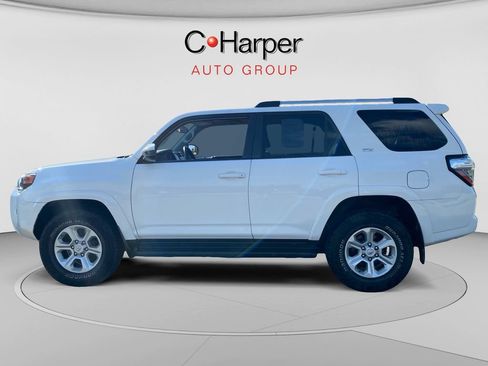 Used 2020 Toyota 4Runner SR5 AWD/4WD image 6