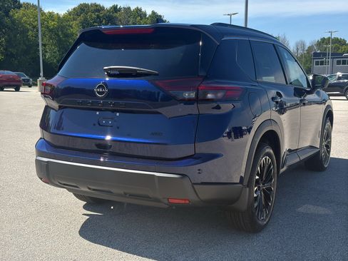 New 2026 Nissan Rogue Dark Armor AWD/4WD image 5