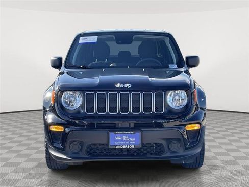 Used 2023 Jeep Renegade Latitude image 4