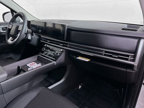 Certified 2025 Hyundai Santa Fe SE AWD/4WD image 27